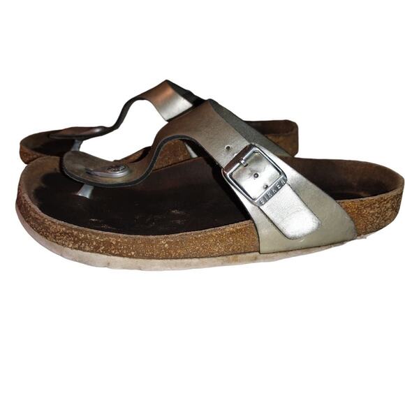 Birkenstock Gizeh sandals Silver size EU 38 US 7.5 - Picture 1 of 5